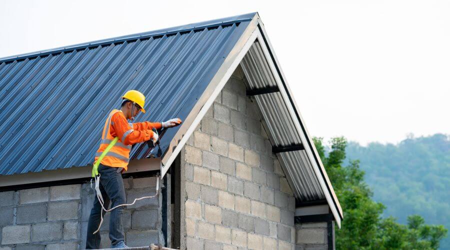 Professional residential roofers in Clay, WV